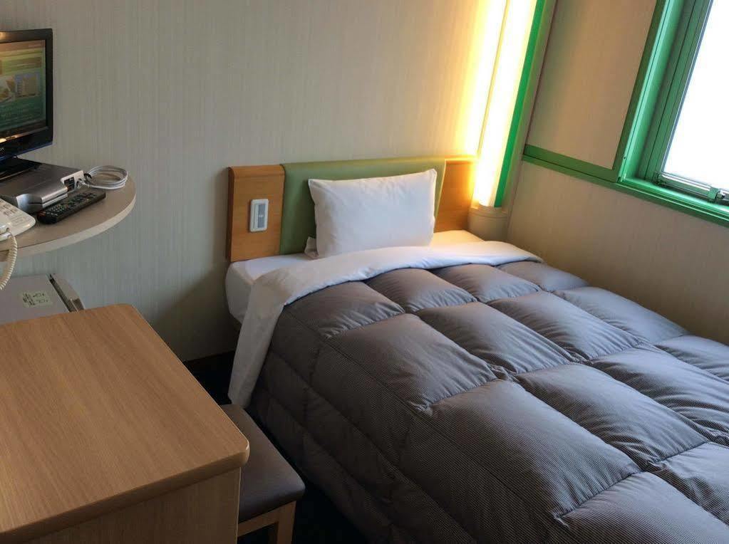 Washington R&B Hotel Kumagaya Ekimae Exterior foto